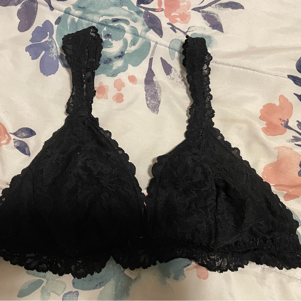 PINK Victorias Secret Black Lace Bralette